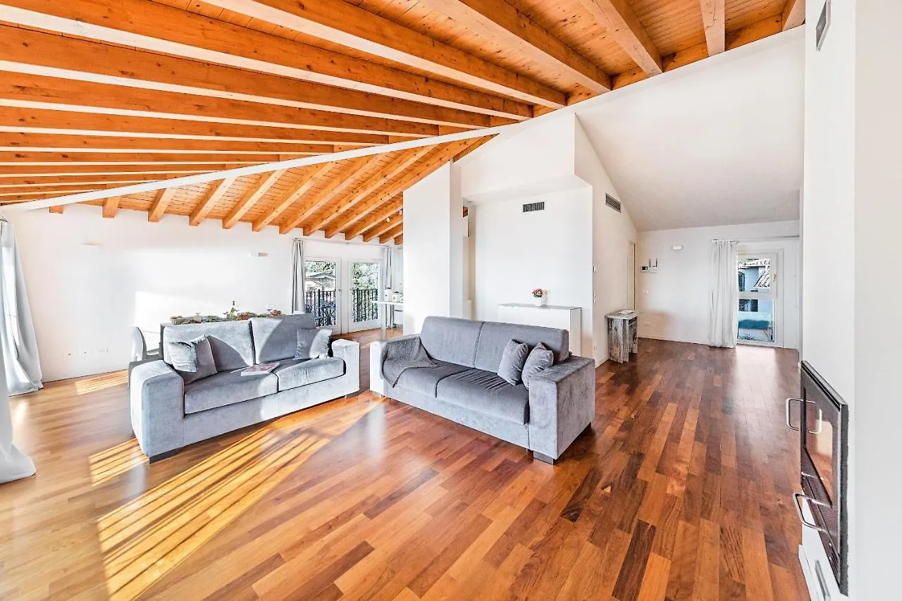 Poggio Di Fasano 9 Apartment By Wonderful Italy Gardone Riviera 0*,  Italy