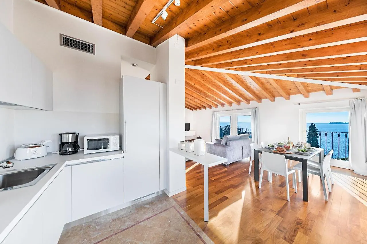 Poggio Di Fasano 9 Apartment By Wonderful Italy Gardone Riviera Italy